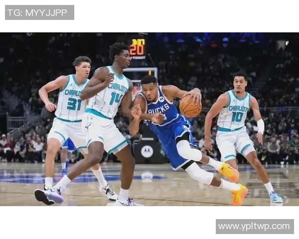 老鹰队与湖人激战正酣谁能在这场对决中笑到最后